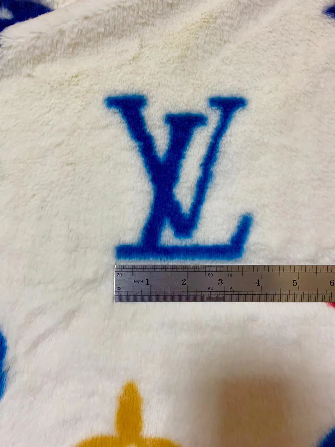 LV-Style Colorful Plush Flannel Jacquard Fabric